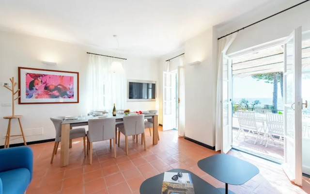 Wonderful Villa In Mulinetti