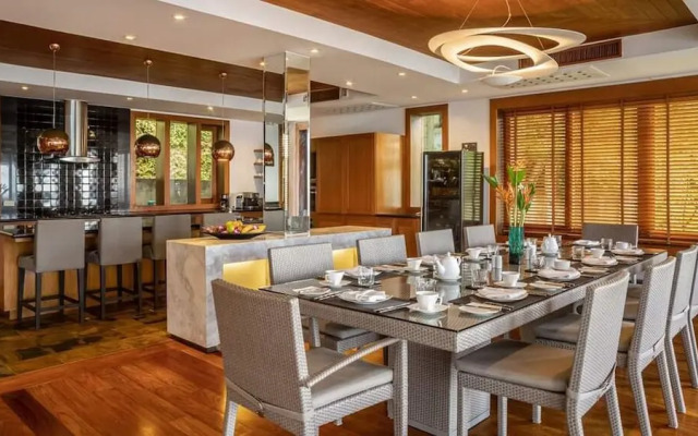 Seaview Villa In Hilltop Estate - VYS1