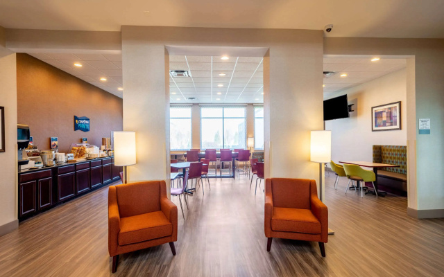 Clarion Pointe Harrisonburg