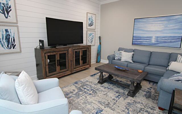 White Sands at Parks Edge