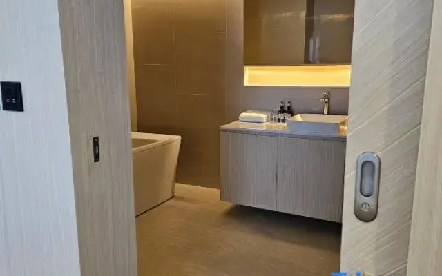 Luxury Duplex (60 sq m) in  ,500m to Rawai beach.