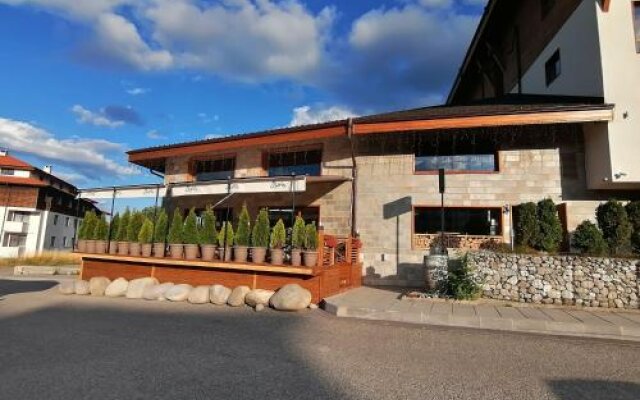 White Lavina Spa and Ski Lodge