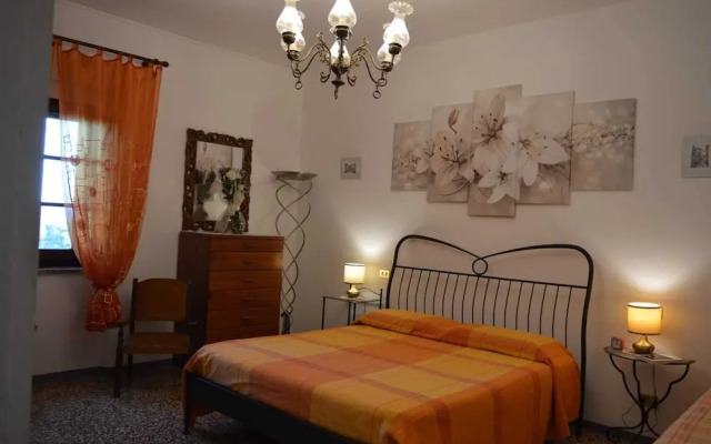 Splendid Relaxing Stay in the Tuscan Countryside