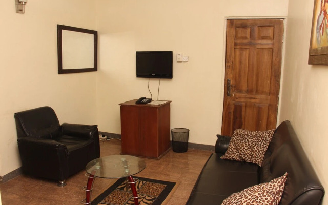 Halims Hotel & Towers