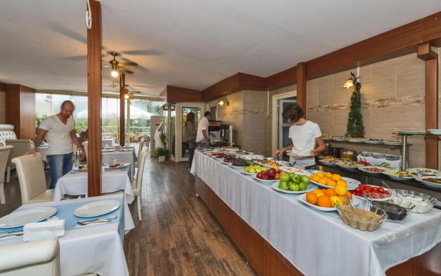 The Empress Theodora Hotel