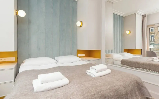 Mennica Residence by Renters Prestige