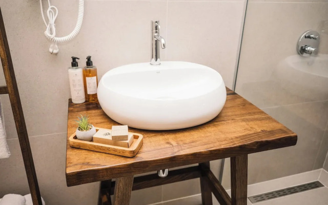 KAAB Boutique Hotel