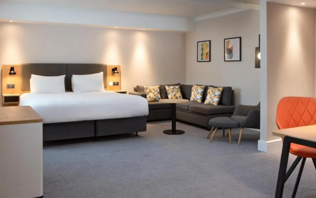 Holiday Inn Bolton Centre by IHG