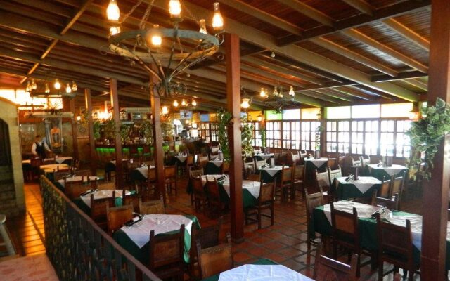 Hosteria Los Guasimitos