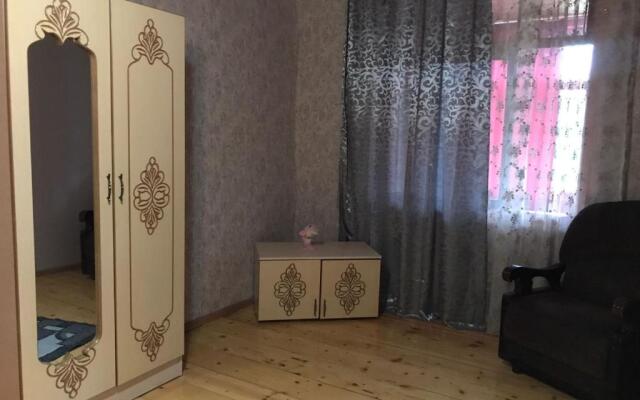Guest House Latali