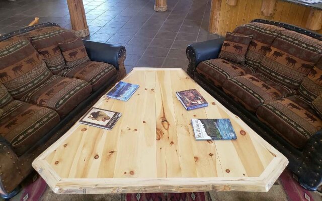 Cody Legacy Inn & Suites