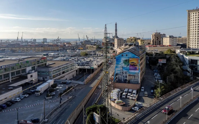 Pleasant 2BR flat next to Genoa Port