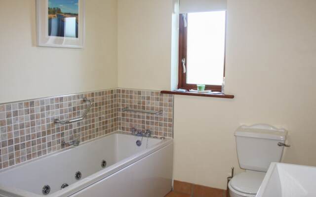 Little Owl Lodge