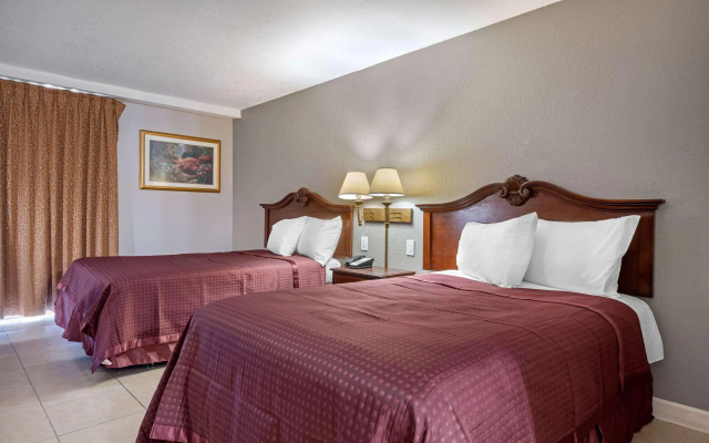 Rodeway Inn Clermont North