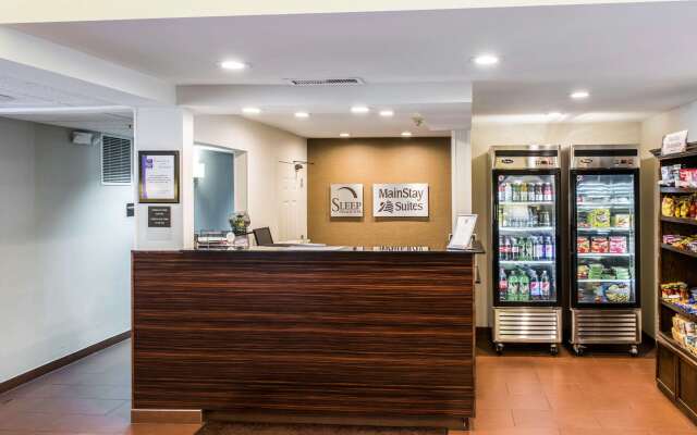 Sleep Inn & Suites Pittsburgh Airport