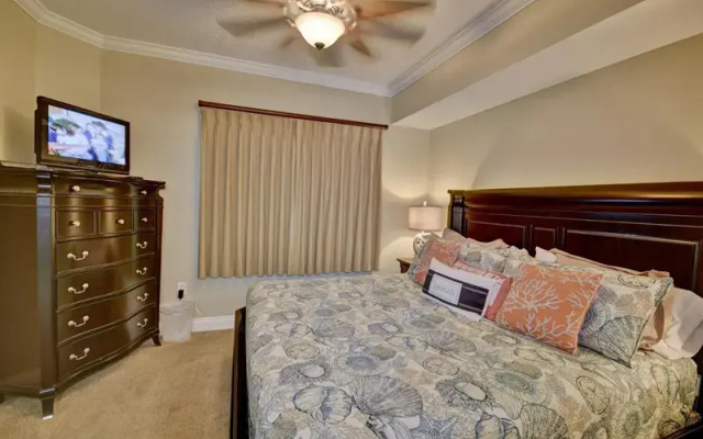 Palazzo Condo by Blue Sun