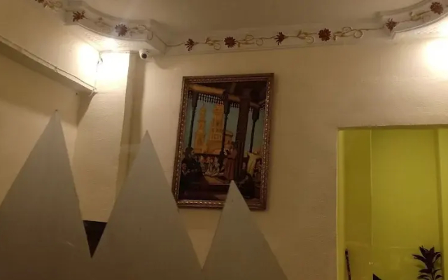 Magic Golden pyramids Inn