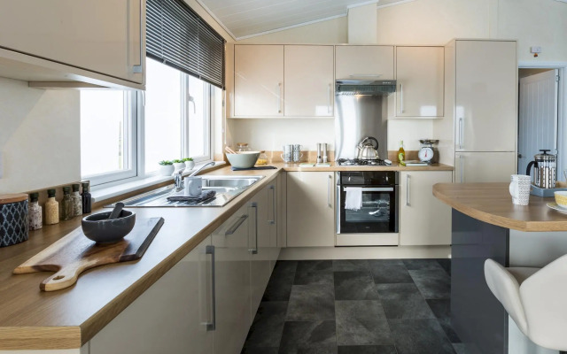 Three Bedroom Lodge 2