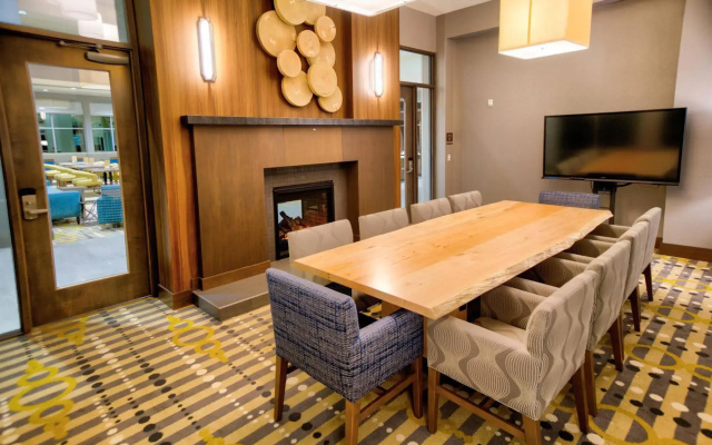 Hilton Garden Inn Santa Barbara / Goleta