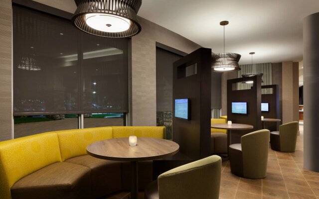 Courtyard by Marriott Boston Dedham/Westwood