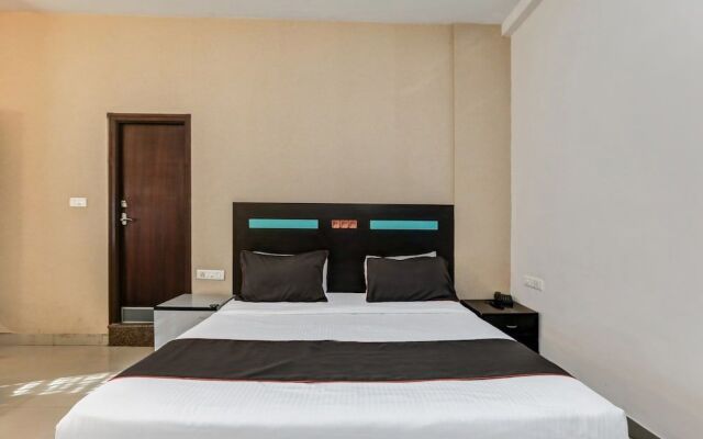 Collection O 50126 Hotel Sk Elegance