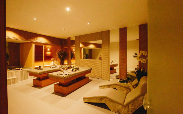 Double Bond Hotel Spa