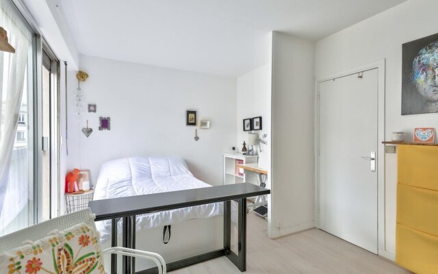 Charming Studio Apartment - Paris