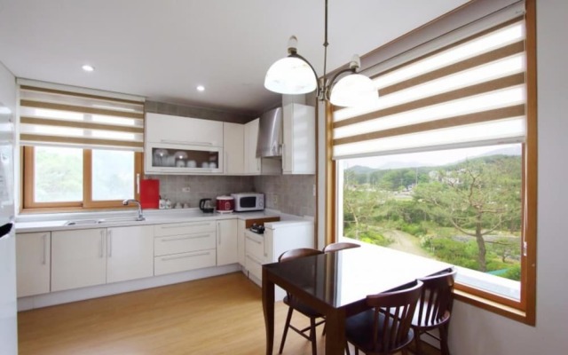 Namyangju Tannenbaum Pension