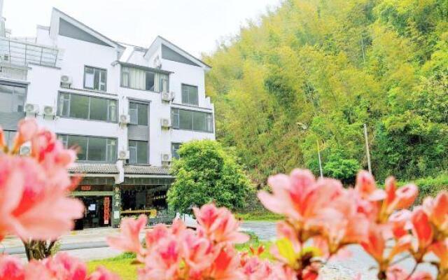 Tingtao Bieyuan Hostel