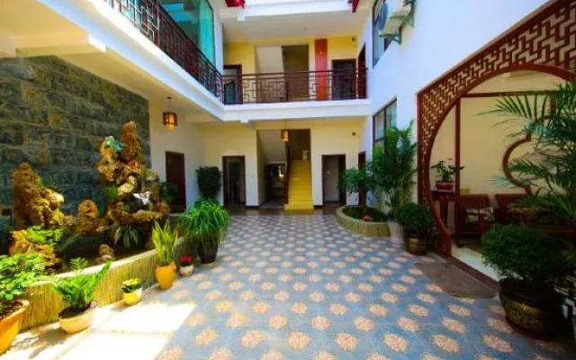 Chuxiong Tianyu Inn
