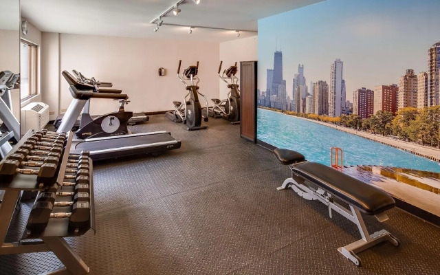 La Quinta Inn & Suites by Wyndham Chicago - Lake Shore