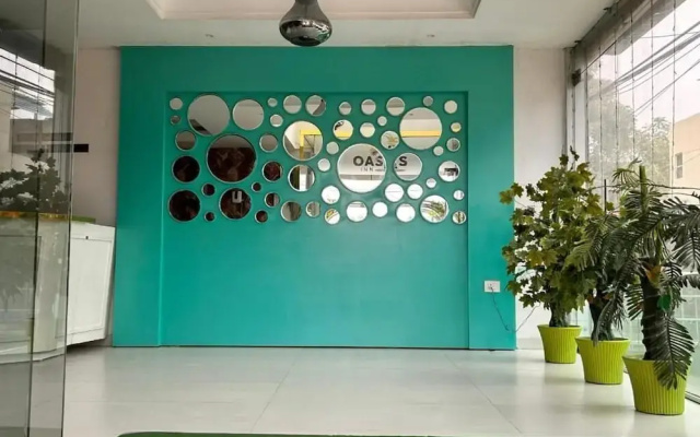 Oasis Inn