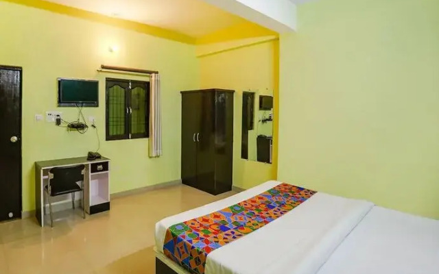 Fabhotel Yug Residency