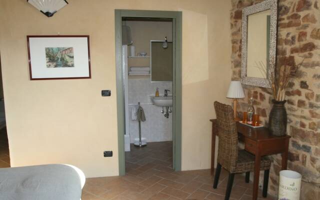 Sacreterre Room & Breakfast