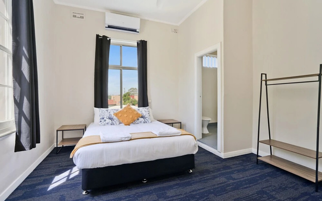 Imperial Hotel Singleton