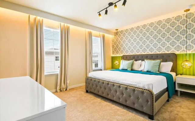 Extraordinary 10br Private Pool Spa Near Disney