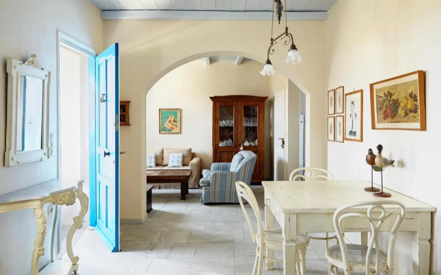 Dinora Villa