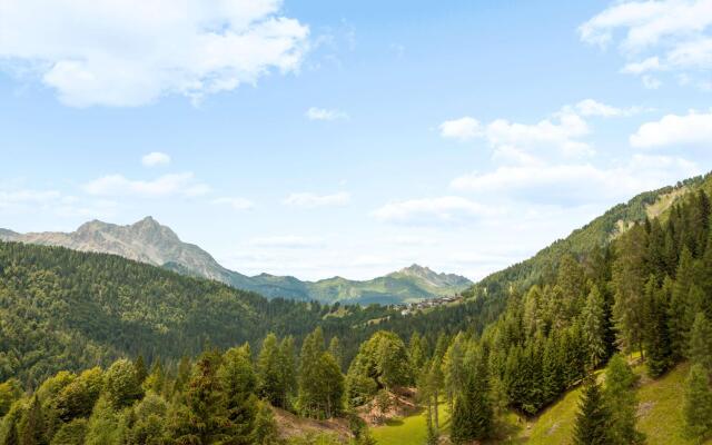 Chalet-Hôtel Les Gentianettes, The Originals Relais (Hôtels-Chalets de Tradition)