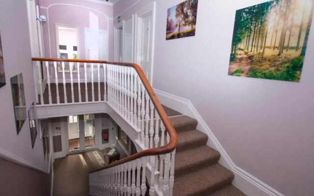 Somerton Lodge Hotel