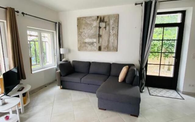 Appartement cour ancienne abbaye
