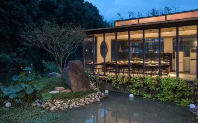 Huaxili Hostel