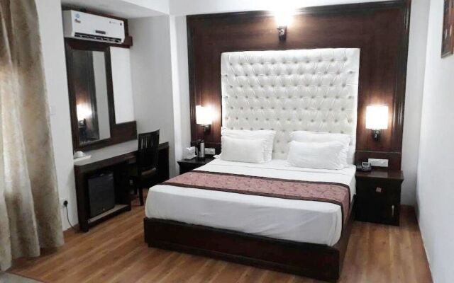 Hotel Imperial Heights Resort