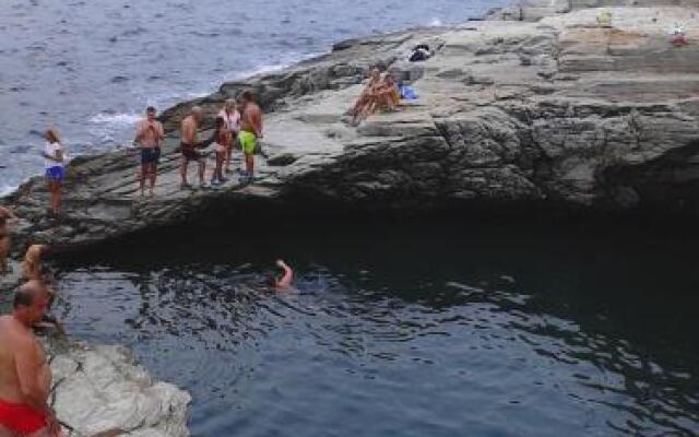 Patra Rooms Skala Prinou