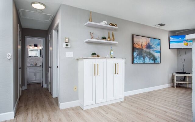 Jamaica Royale Beach Get Away