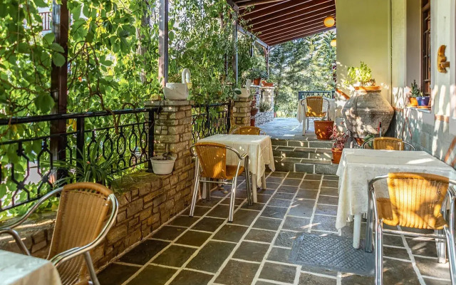 Matina Hotel