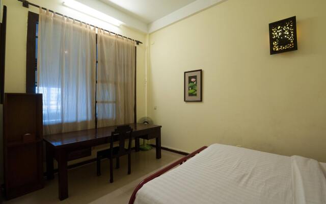 The Cadillac Riverside Suites