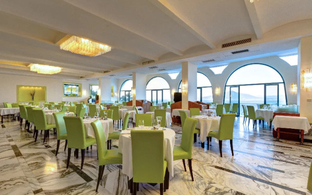Grand Hotel President