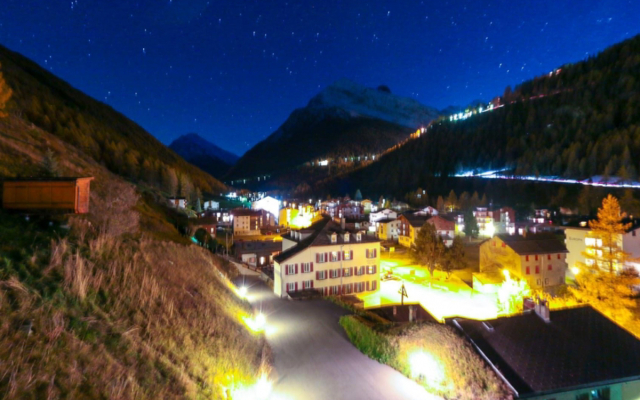 Monte Rosa 22210