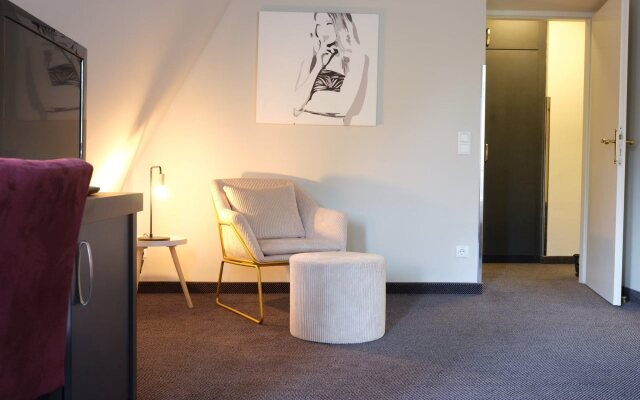 Villa Carlton - Adults Only