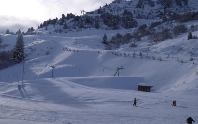 Appartement Méribel, 2 pièces, 6 personnes - FR-1-355-36